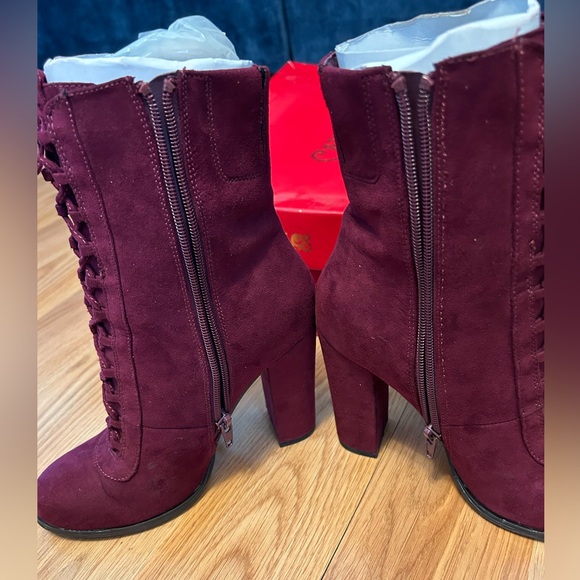 Heel Boots - Picture 6 of 7